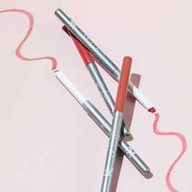 Liptastic LuxeLine Plumping Sculptor