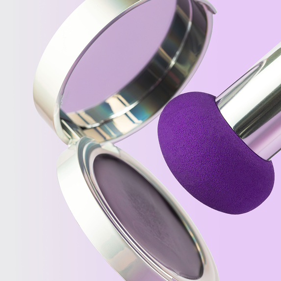 Chameleon Sponge Applicator