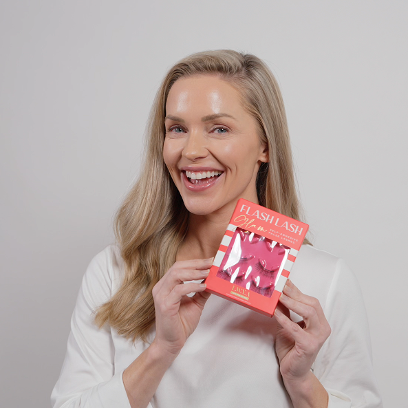 Flash Lash Self-Adhesive False Lashes