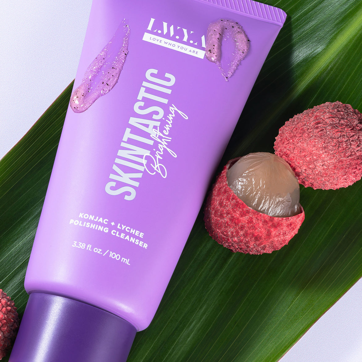 Skintastic Brightening Konjac + Lychee Polishing Cleanser